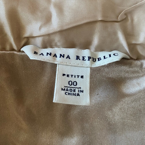 BANANA REPUBLIC Sz. 00P sequin knit skirt - Picture 3 of 3